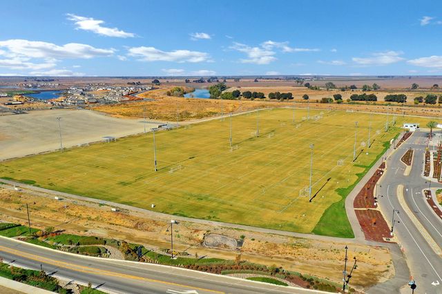 18383 Dalton Ct, Lathrop, CA 95330