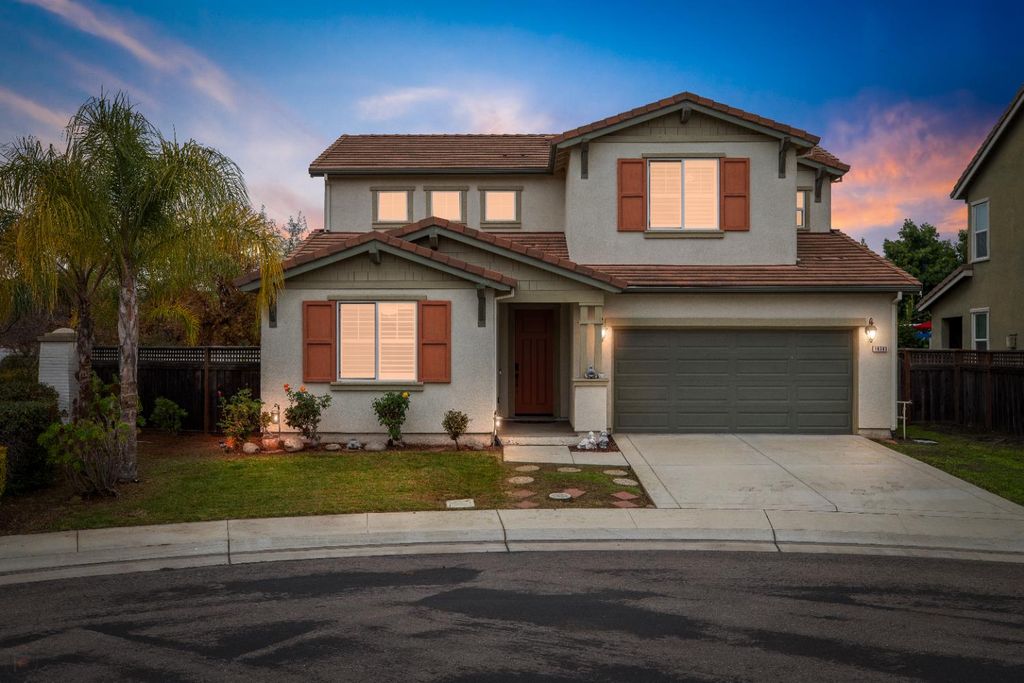 18383 Dalton Ct, Lathrop, CA 95330