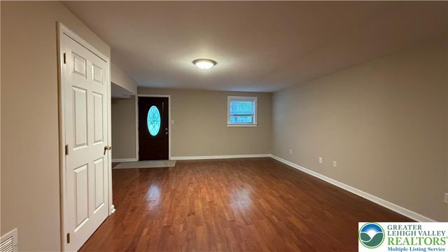 148 Cornerstone Place, Whitehall Twp, PA 18052