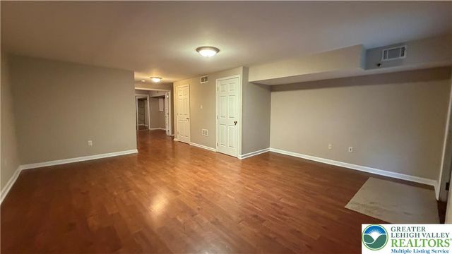 148 Cornerstone Place, Whitehall Twp, PA 18052