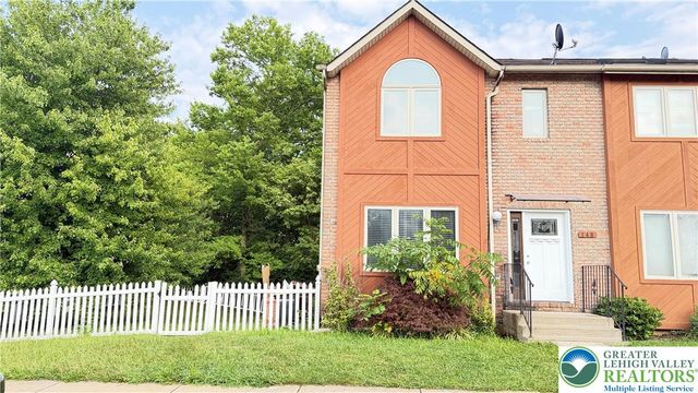 148 Cornerstone Place, Whitehall Twp, PA 18052