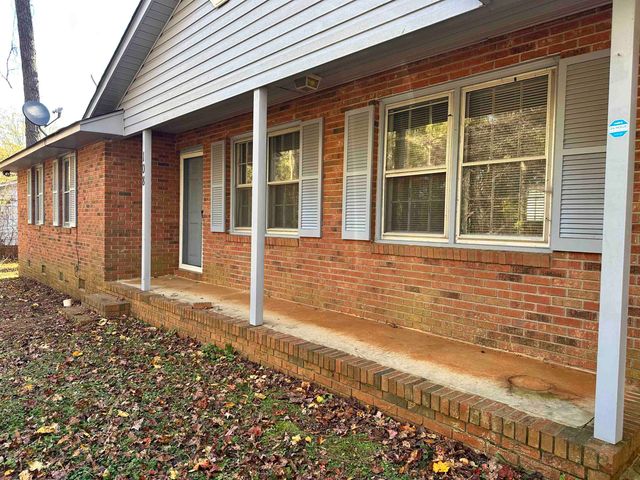 108 Woodshire Drive, Boiling Springs, SC 29316