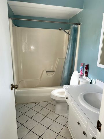 108 Woodshire Drive, Boiling Springs, SC 29316