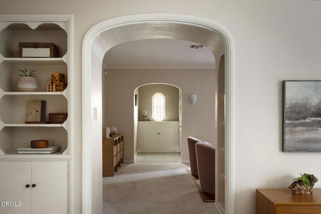 1896 E Mountain Street, Pasadena, CA 91104