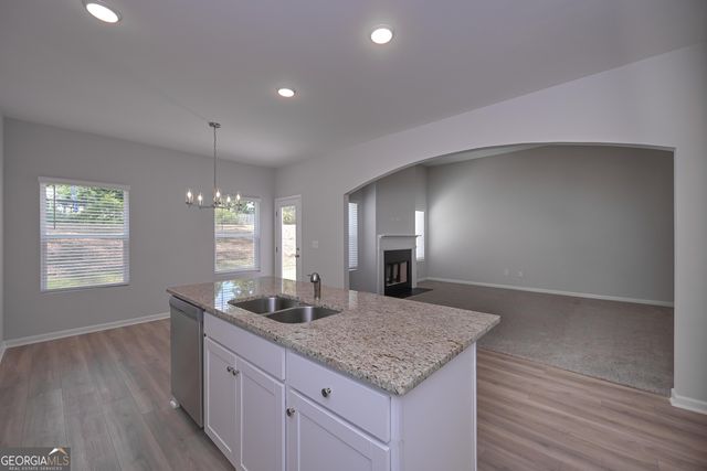 490 Charleston Place, Villa Rica, GA 30180