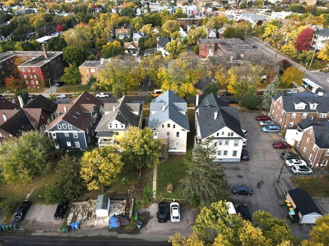 2015 Pleasant Avenue, Minneapolis, MN 55404