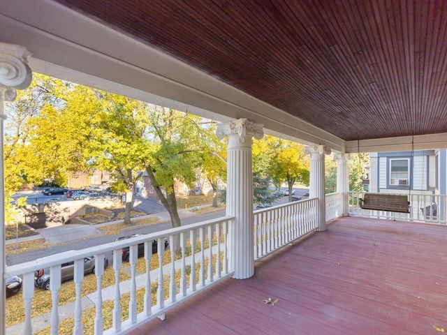 2015 Pleasant Avenue, Minneapolis, MN 55404