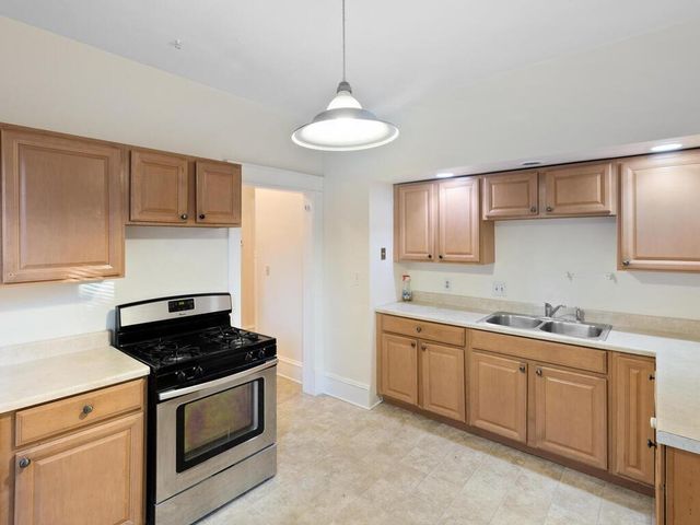 2015 Pleasant Avenue, Minneapolis, MN 55404