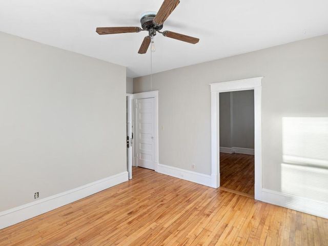 2015 Pleasant Avenue, Minneapolis, MN 55404