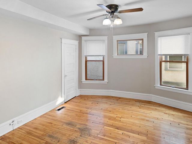 2015 Pleasant Avenue, Minneapolis, MN 55404