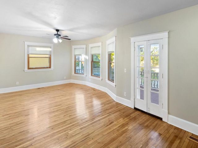 2015 Pleasant Avenue, Minneapolis, MN 55404