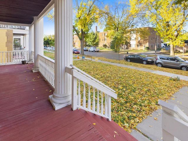 2015 Pleasant Avenue, Minneapolis, MN 55404