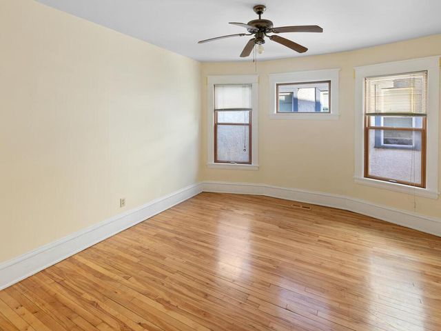 2015 Pleasant Avenue, Minneapolis, MN 55404