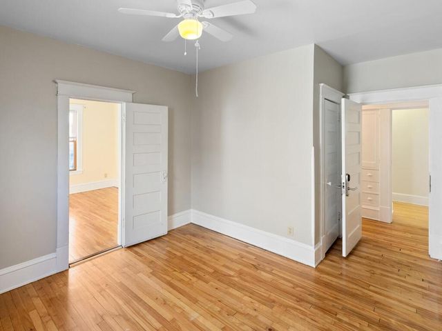 2015 Pleasant Avenue, Minneapolis, MN 55404