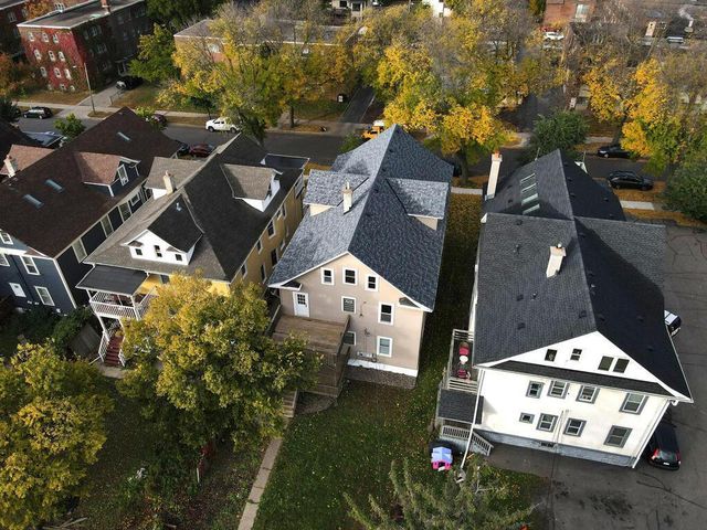 2015 Pleasant Avenue, Minneapolis, MN 55404