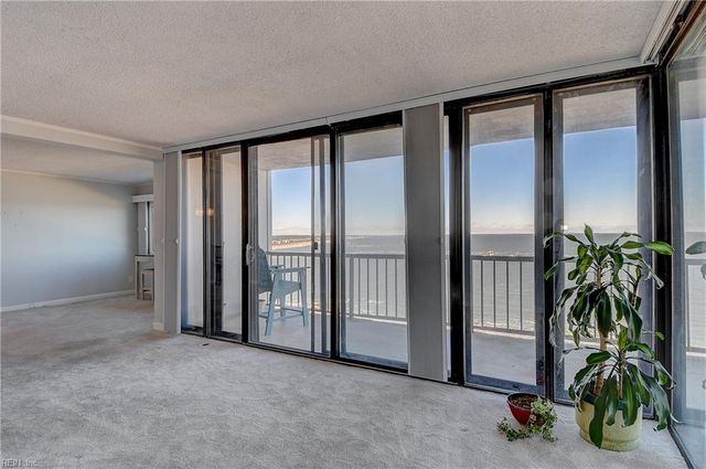 3288 Page Ave Apt 1012, Virginia Beach, VA 23451