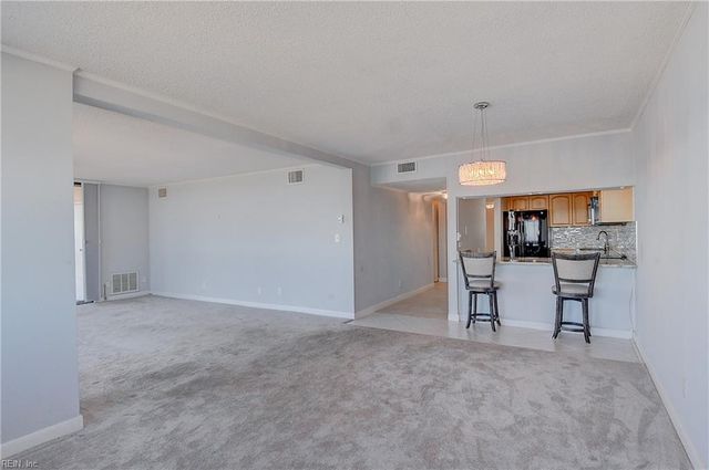 3288 Page Ave Apt 1012, Virginia Beach, VA 23451