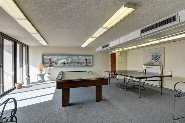 3288 Page Ave Apt 1012, Virginia Beach, VA 23451