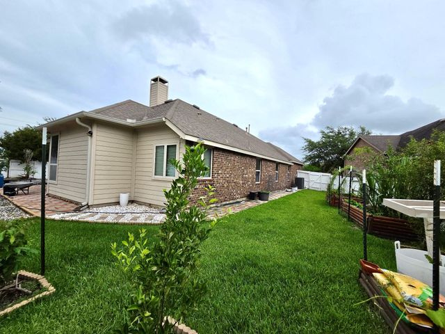 6181 Bridgewater Lane, League City, TX 77573
