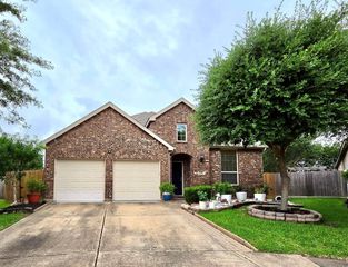 6181 Bridgewater Lane, League City, TX 77573