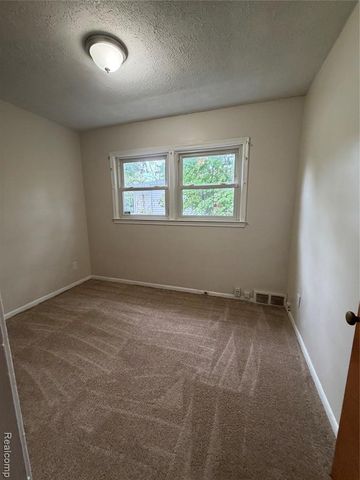29142 Rosewood Street, Inkster, MI 48141