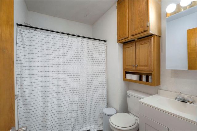 406 E Washington Street, Windsor, MO 65360