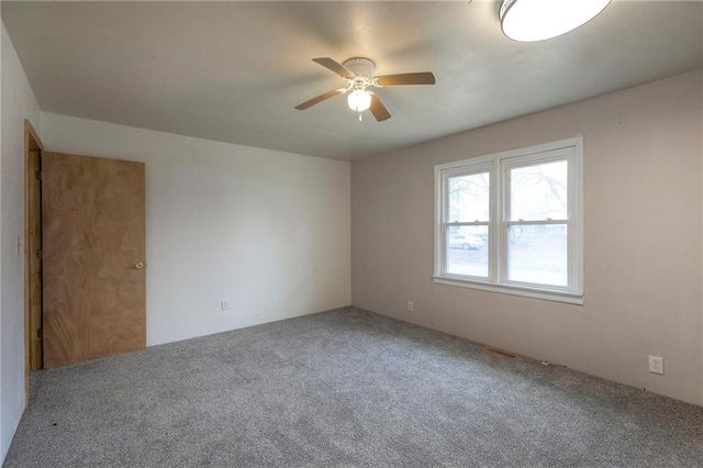 406 E Washington Street, Windsor, MO 65360