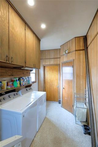 406 E Washington Street, Windsor, MO 65360