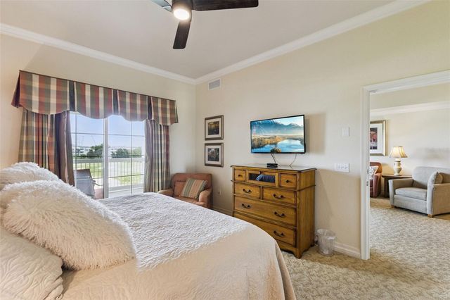 1100 SUNSET VIEW CIR 402, Reunion, FL 34747