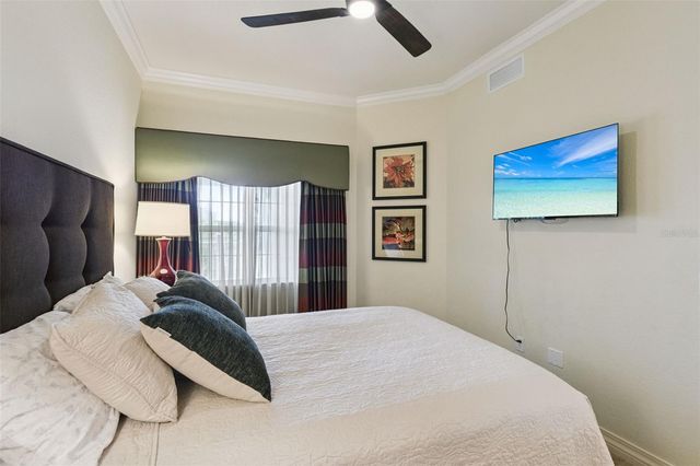 1100 SUNSET VIEW CIR 402, Reunion, FL 34747