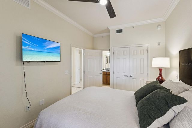 1100 SUNSET VIEW CIR 402, Reunion, FL 34747