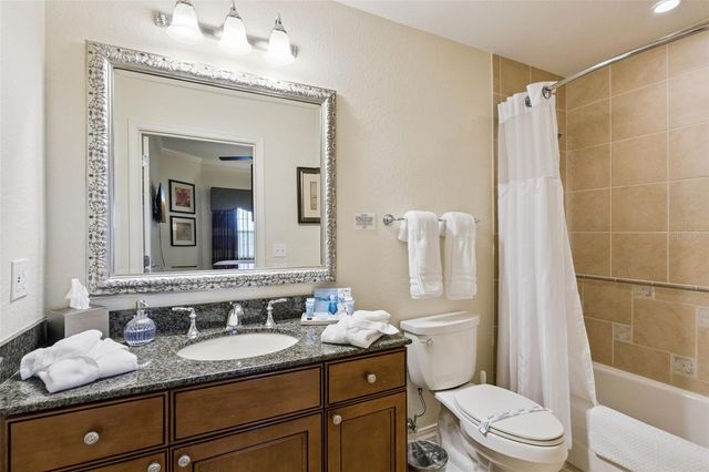 1100 SUNSET VIEW CIR 402, Reunion, FL 34747