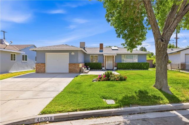 45308 Newtree Avenue, Lancaster, CA 93534