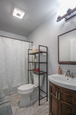 5734 Mustang Trail, Tyler, TX 75707