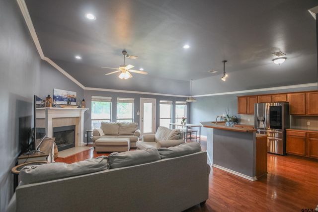 5734 Mustang Trail, Tyler, TX 75707