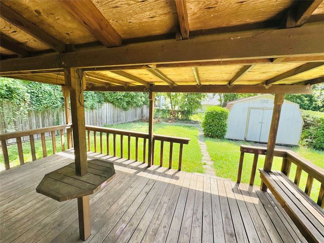 816 Lakeside Drive, Mesquite, TX 75149