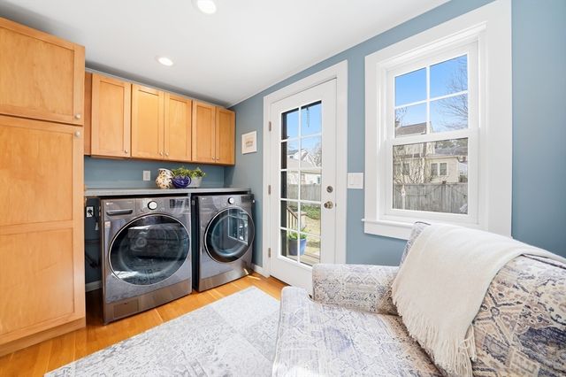 8 Freemont St, Lexington, MA 02421