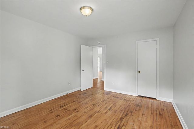 206 Pine Grove RD, Newport News, VA 23601