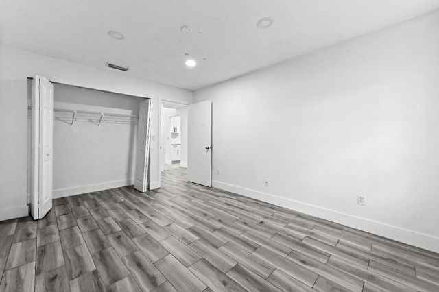 1390 Summit Run Circle, West Palm Beach, FL 33415