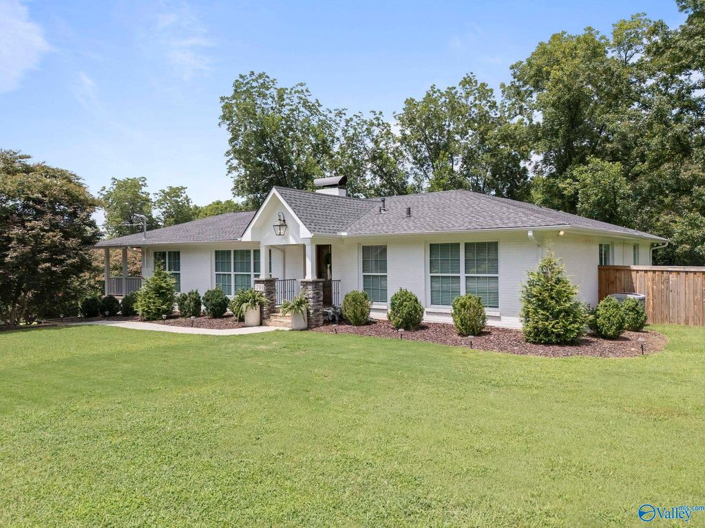 201 Flemington Road SE, Huntsville, AL 35802