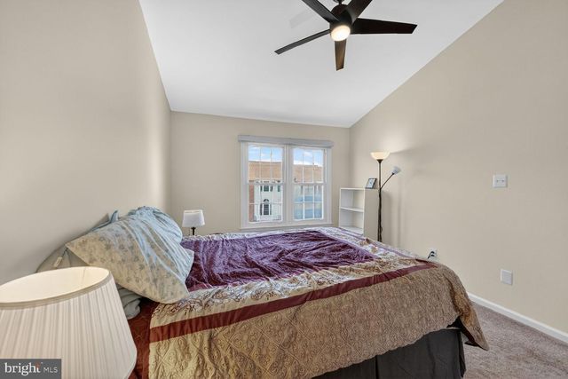46922 RABBITRUN, Sterling, VA 20164
