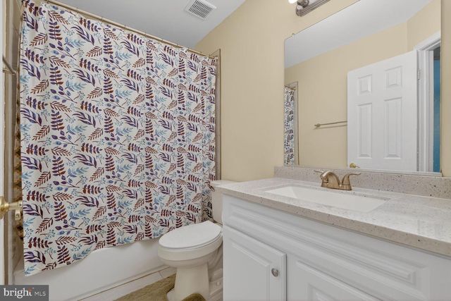 46922 RABBITRUN, Sterling, VA 20164
