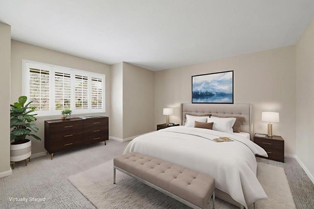 470 Sand Hill Circle, Menlo Park, CA 94025