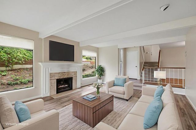 470 Sand Hill Circle, Menlo Park, CA 94025