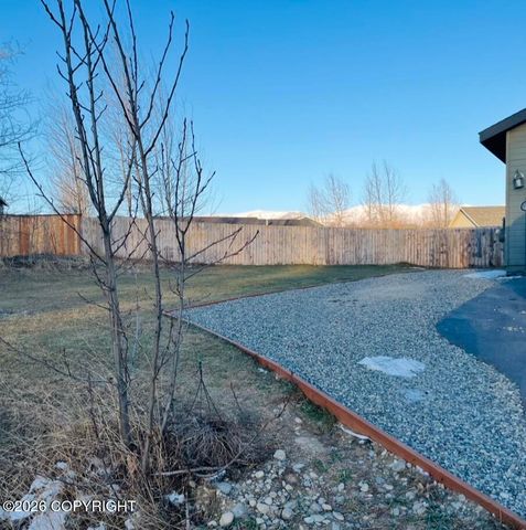 2723 N Azurite Circle, Wasilla, AK 99654