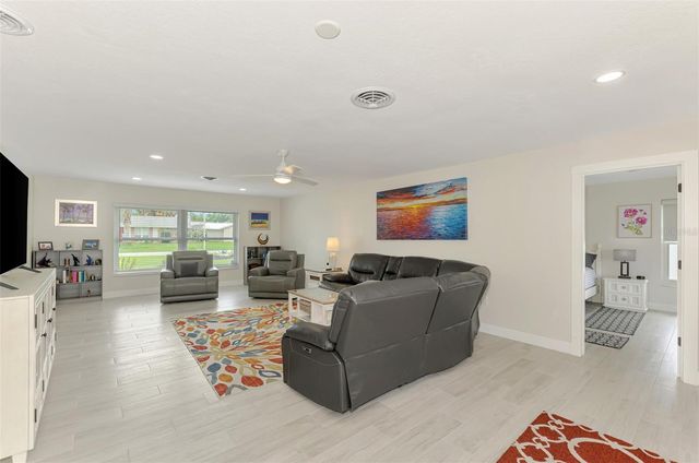 1204 YAWL WAY, Venice, FL 34285