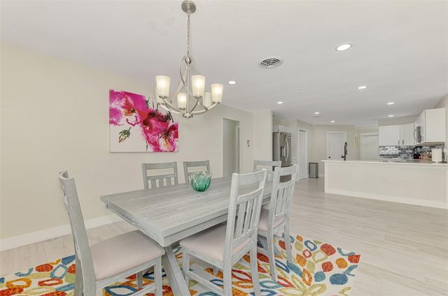 1204 YAWL WAY, Venice, FL 34285