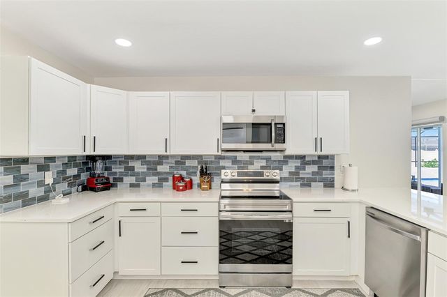 1204 YAWL WAY, Venice, FL 34285