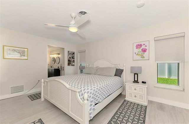 1204 YAWL WAY, Venice, FL 34285