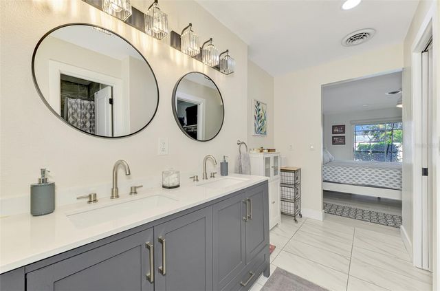 1204 YAWL WAY, Venice, FL 34285